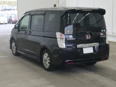 Honda STEP WAGON