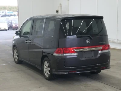 Honda STEP WAGON