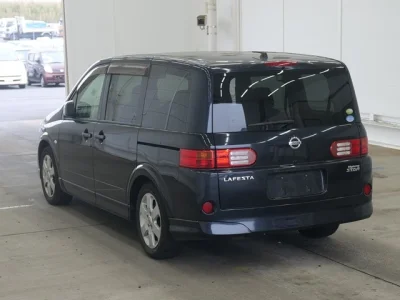Nissan Lafesta