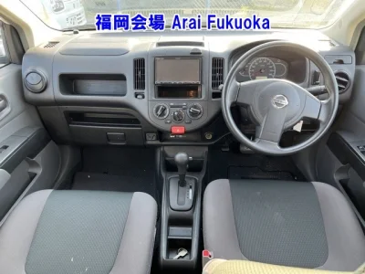 Nissan AD