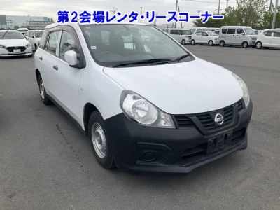 Nissan AD