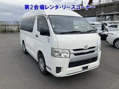 Toyota HiAce Van
