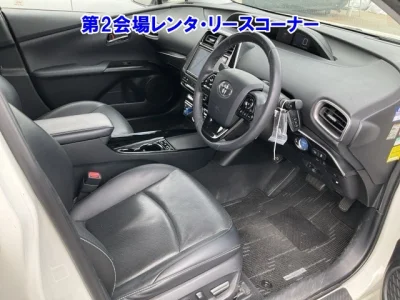 Toyota Prius PHV