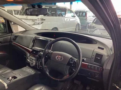 Toyota Estima Hybrid