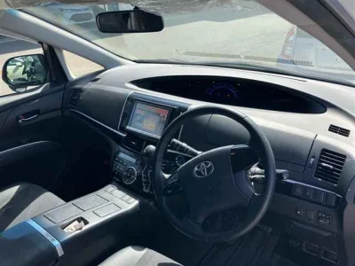 Toyota Estima Hybrid