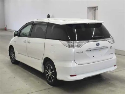 Toyota Estima Hybrid