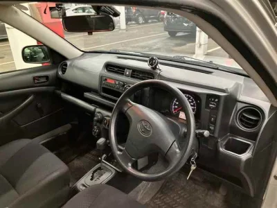 Toyota Succeed