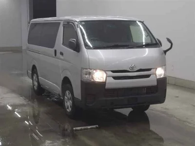 Toyota RegiusAce