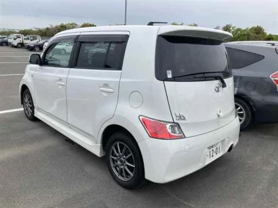 Toyota bB