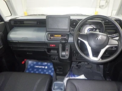 Suzuki Spacia Base