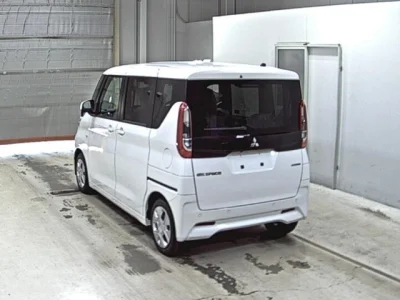 Mitsubishi eK X Space