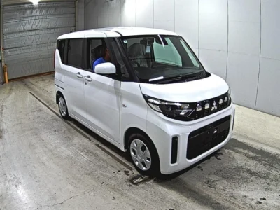 Mitsubishi eK X Space