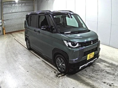 Mitsubishi Delica Mini