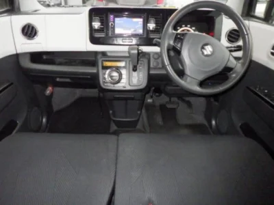 Suzuki MRWAGON