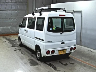 Mitsubishi Minicab Van
