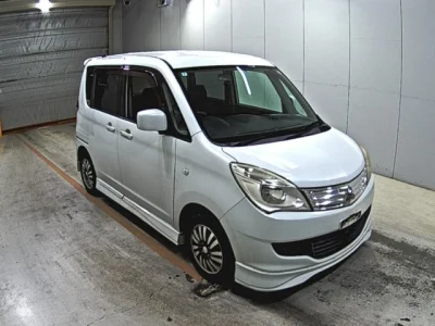 Mitsubishi Delica D:2
