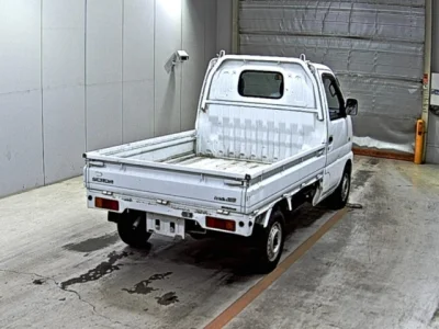 Mazda Scrum Truck
