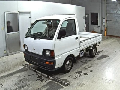 Mitsubishi Minicab Truck