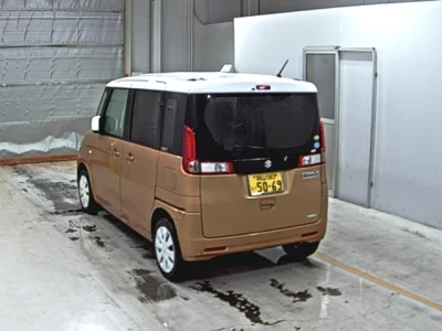 Suzuki Spacia