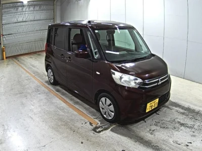 Mitsubishi eK X Space