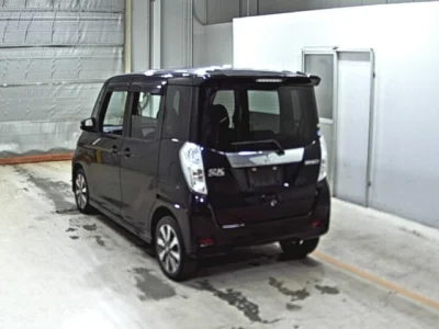 Mitsubishi eK X Space