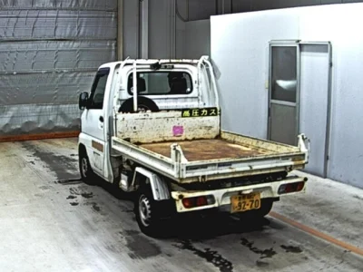 Mitsubishi MINICAB TRUCK