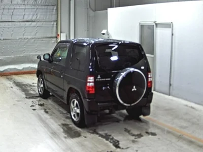 Mitsubishi Pajero Mini
