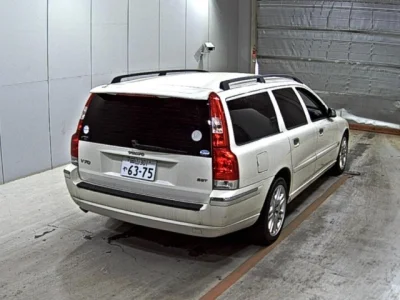 Volvo V70