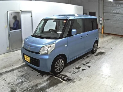 Suzuki Spacia
