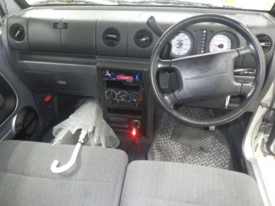 Daihatsu Naked