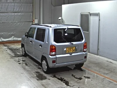 Daihatsu Naked