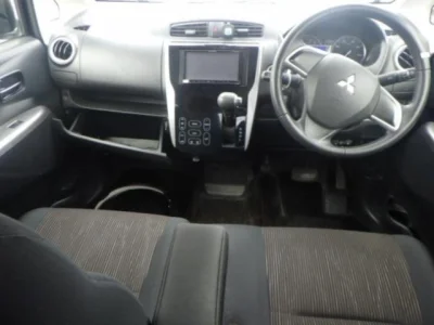 Mitsubishi ek Custom