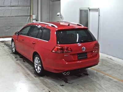 Volkswagen GOLF VARIANT