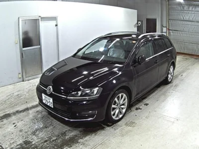 Volkswagen GOLF VARIANT