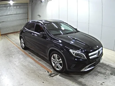 Mercedes-Benz GLA-Class