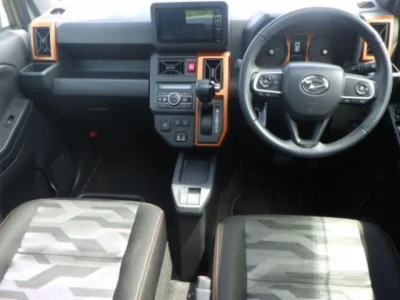 Daihatsu TAFT