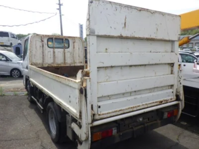 Mitsubishi Fuso Canter