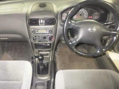 Nissan Sunny