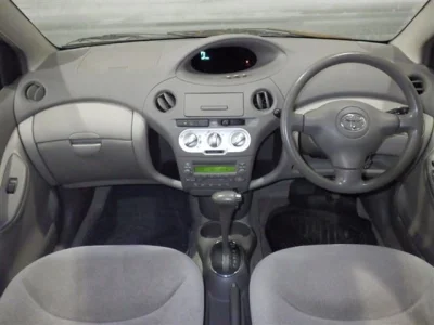 Toyota Platz