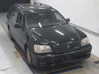Toyota Crown Estate