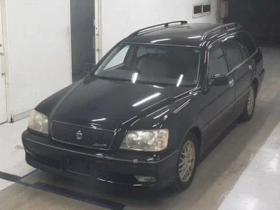 Toyota Crown Estate