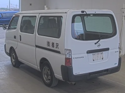 Nissan Caravan