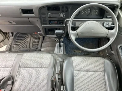 Nissan Caravan