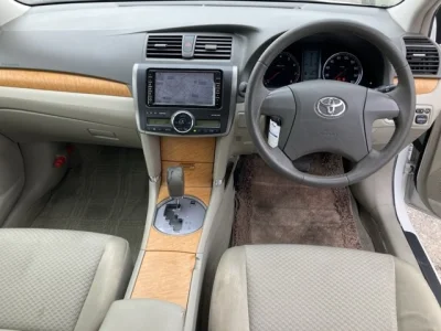 Toyota Premio