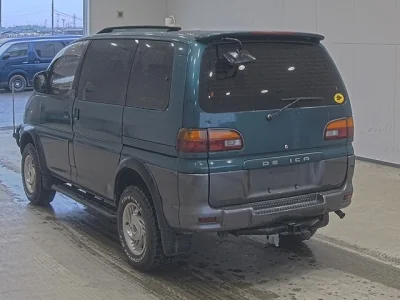 Mitsubishi Delica