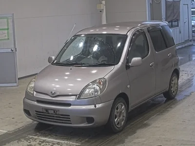 Toyota Funcargo