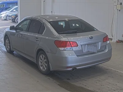 Subaru LEGACY B4