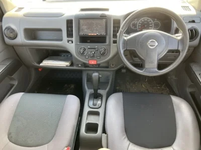 Nissan AD