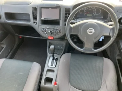 Nissan AD