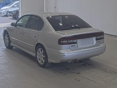 Subaru LEGACY B4